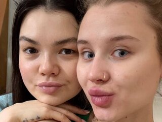 ScarlettAndBenit free chat