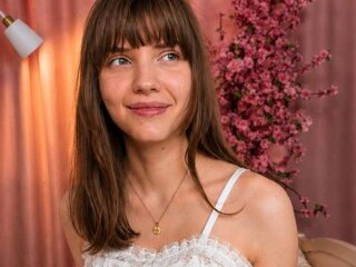 AuroraWeil free chat